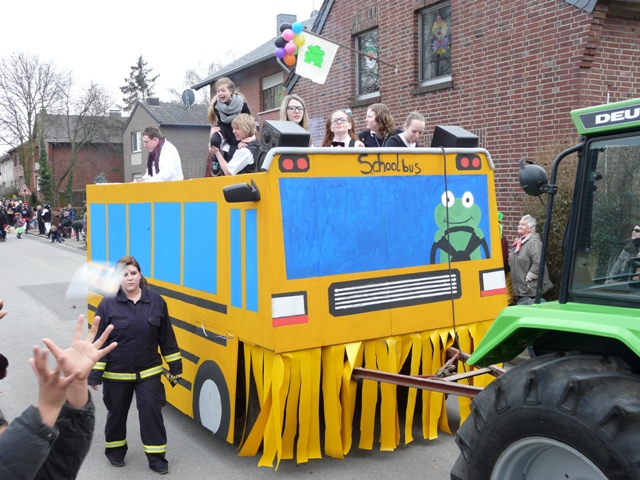 Karneval Umzug Horst 2012-0068.JPG